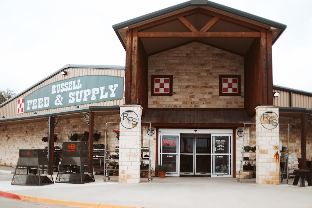 Russell Feed & Supply | 1312 NW Pkwy St, Azle, TX 76020, USA | Phone: (817) 444-8815