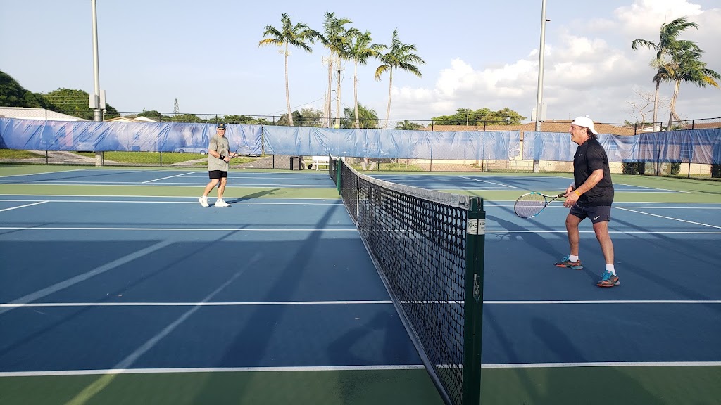 OB Johnson Park | 1000 NW 8th Ave, Hallandale Beach, FL 33009, USA | Phone: (954) 457-1460