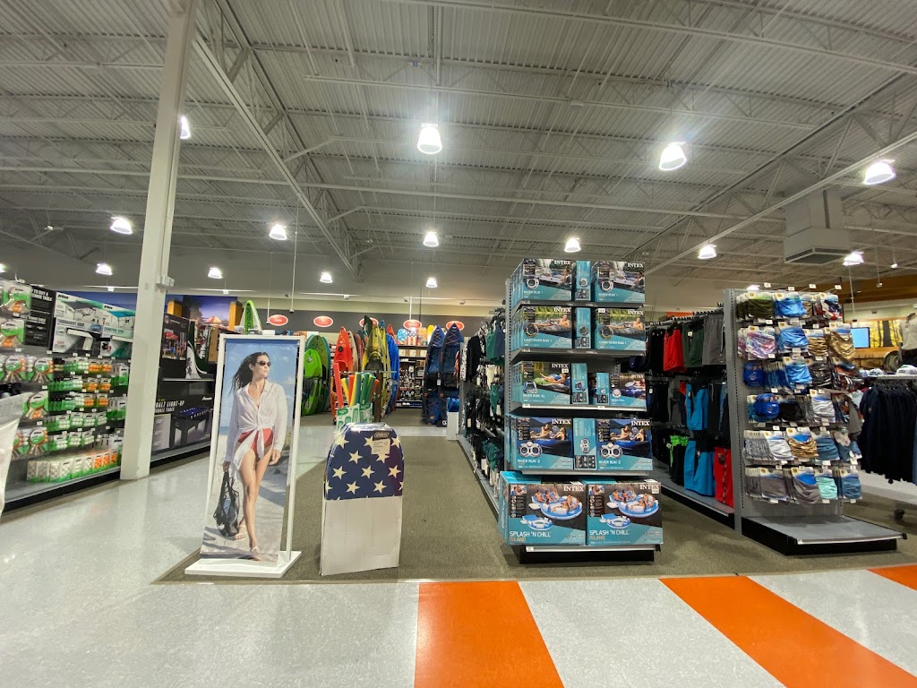 DICKS Sporting Goods | 14964 Max Leggett Pkwy Ste 300, Jacksonville, FL 32218, USA | Phone: (904) 757-9602