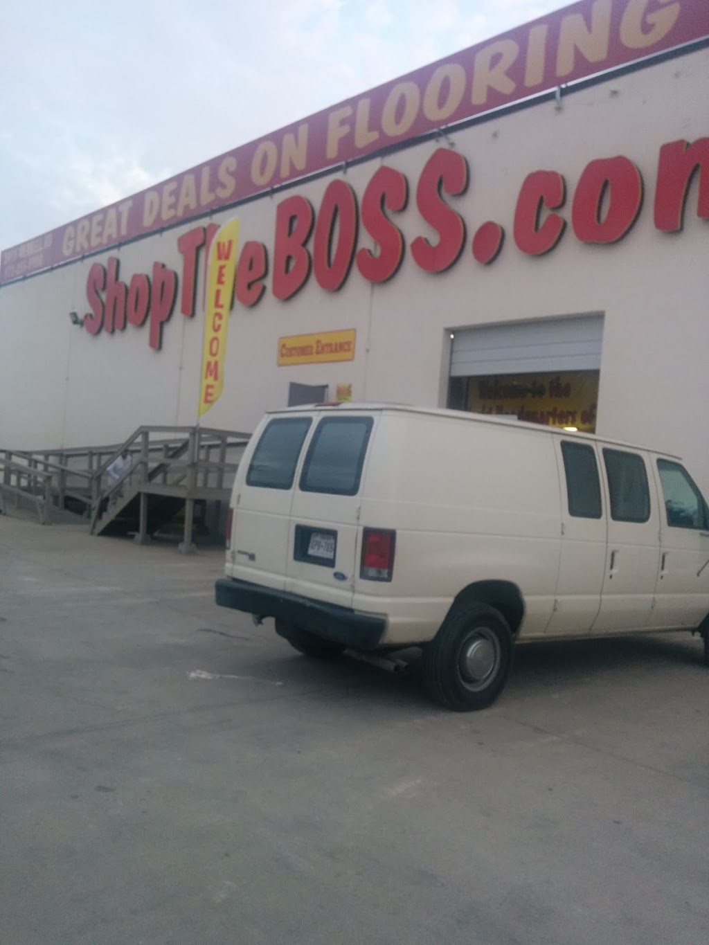 The BOSS - Builders Outlet Super Store | Dallas | 2416 Merrell Rd, Dallas, TX 75229, USA | Phone: (972) 255-9900