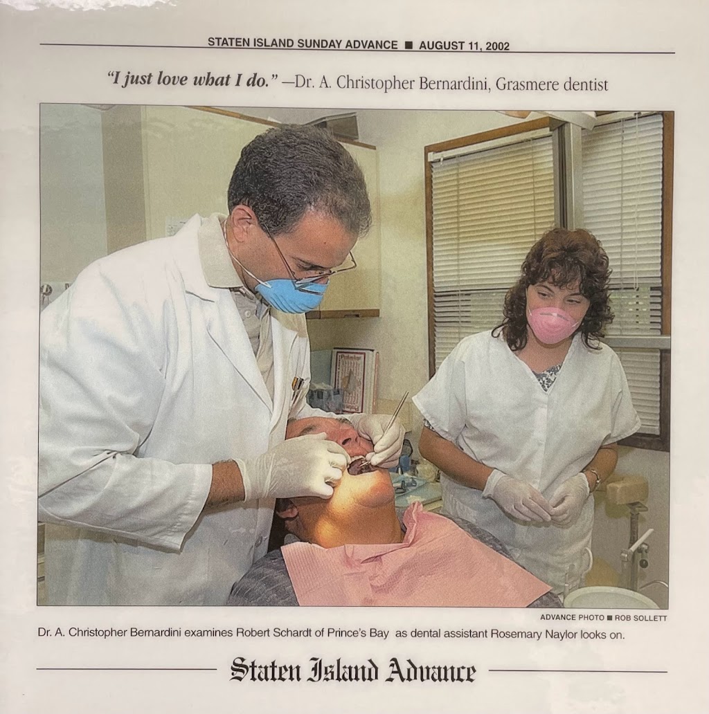 Dentist Staten Island- A. Christopher Bernardini D.D.S. | 125 Old Town Rd, Staten Island, NY 10304, USA | Phone: (718) 987-4040