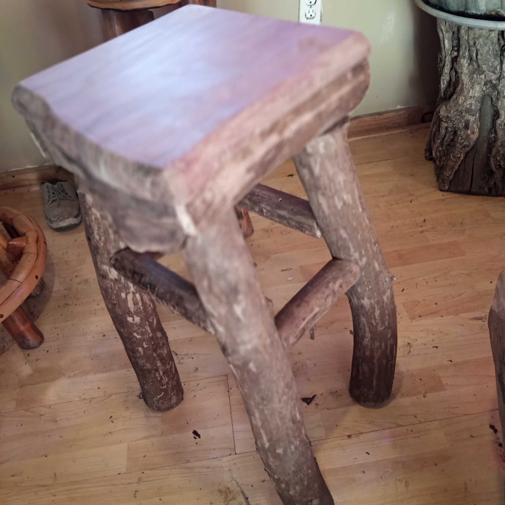 Young Rustic Furniture LLC | 30384 S Stuwe Rd, Canby, OR 97013, USA | Phone: (971) 772-9670