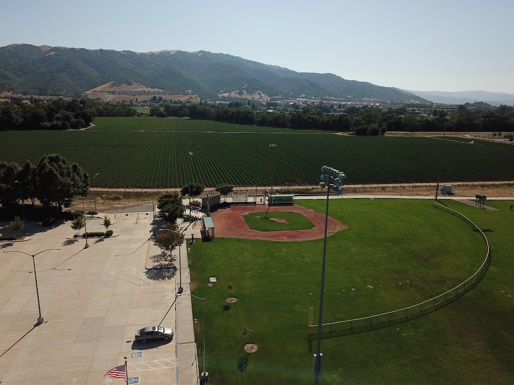 Gilroy Sports Park | 5925 Monterey Frontage Rd, Gilroy, CA 95020, USA | Phone: (408) 846-0451