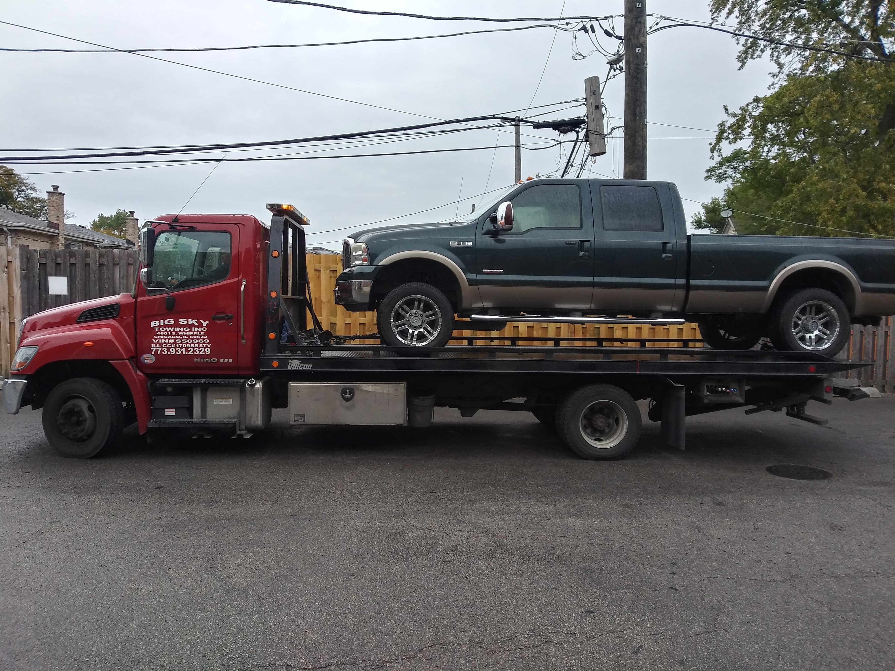 Big Sky Towing Inc. | 3015 W 46th St, Chicago, IL 60632 | Phone: (773) 931-2329