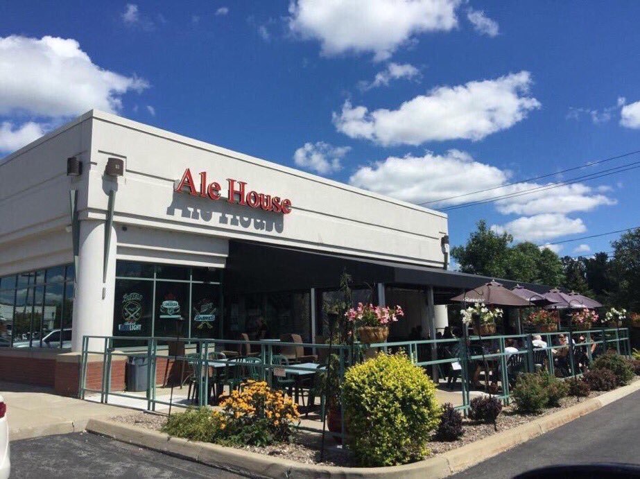 Amherst Pizza and Ale House | 55 Crosspoint Pkwy, Getzville, NY 14068 | Phone: (716) 625-7100