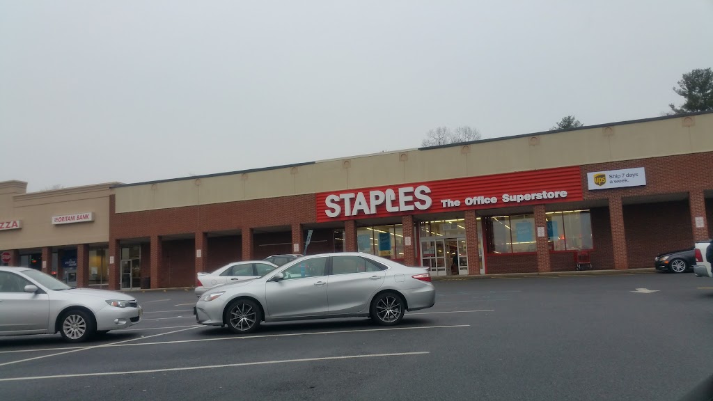 Staples | 175 Kinderkamack Rd, Park Ridge, NJ 07656 | Phone: (201) 802-0813