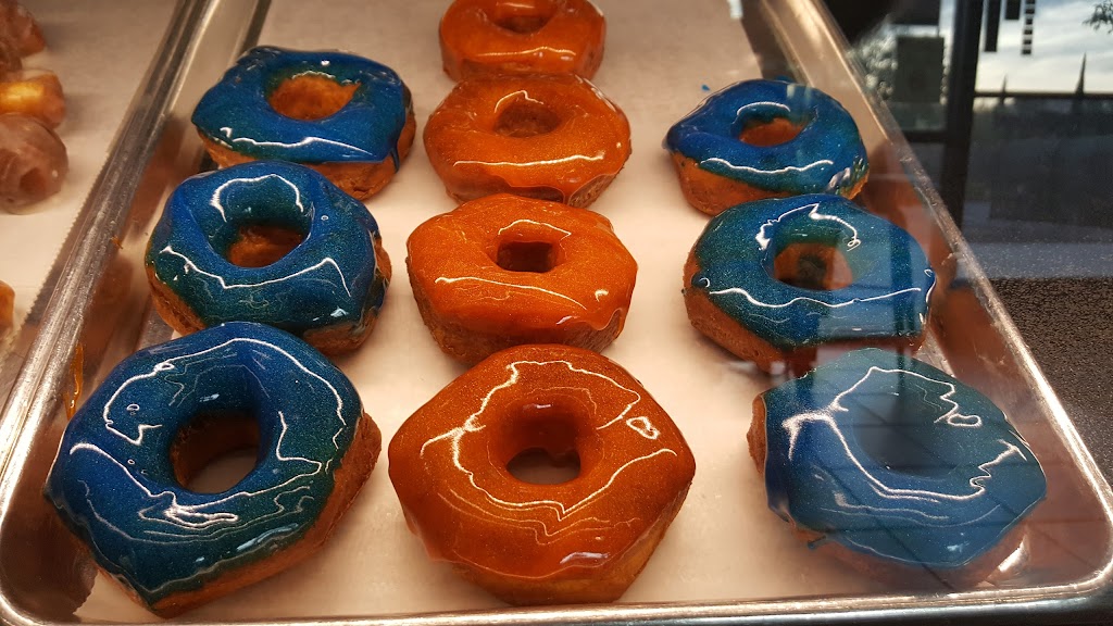 Southern Maid Donuts | 1525 E Ontario Ave #105, Corona, CA 92881, USA | Phone: (951) 356-5676