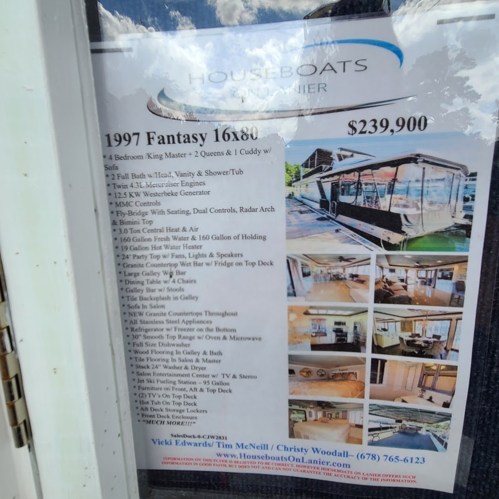 Houseboats on Lanier Sales Dock at Holiday Marina | 6900 Lanier Islands Pkwy, Buford, GA 30518, USA | Phone: (678) 765-6123