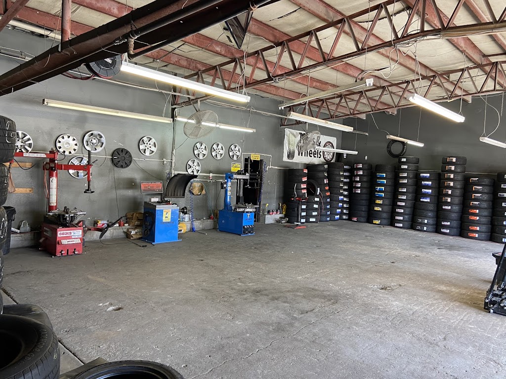Irving Tires | 711 W Shady Grove Rd, Irving, TX 75060, USA | Phone: (469) 586-4888