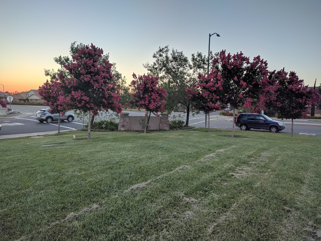 Eagles Nest Park | 95670, 11810 Chrysanthy Blvd, Rancho Cordova, CA 95742, USA | Phone: (916) 369-9844