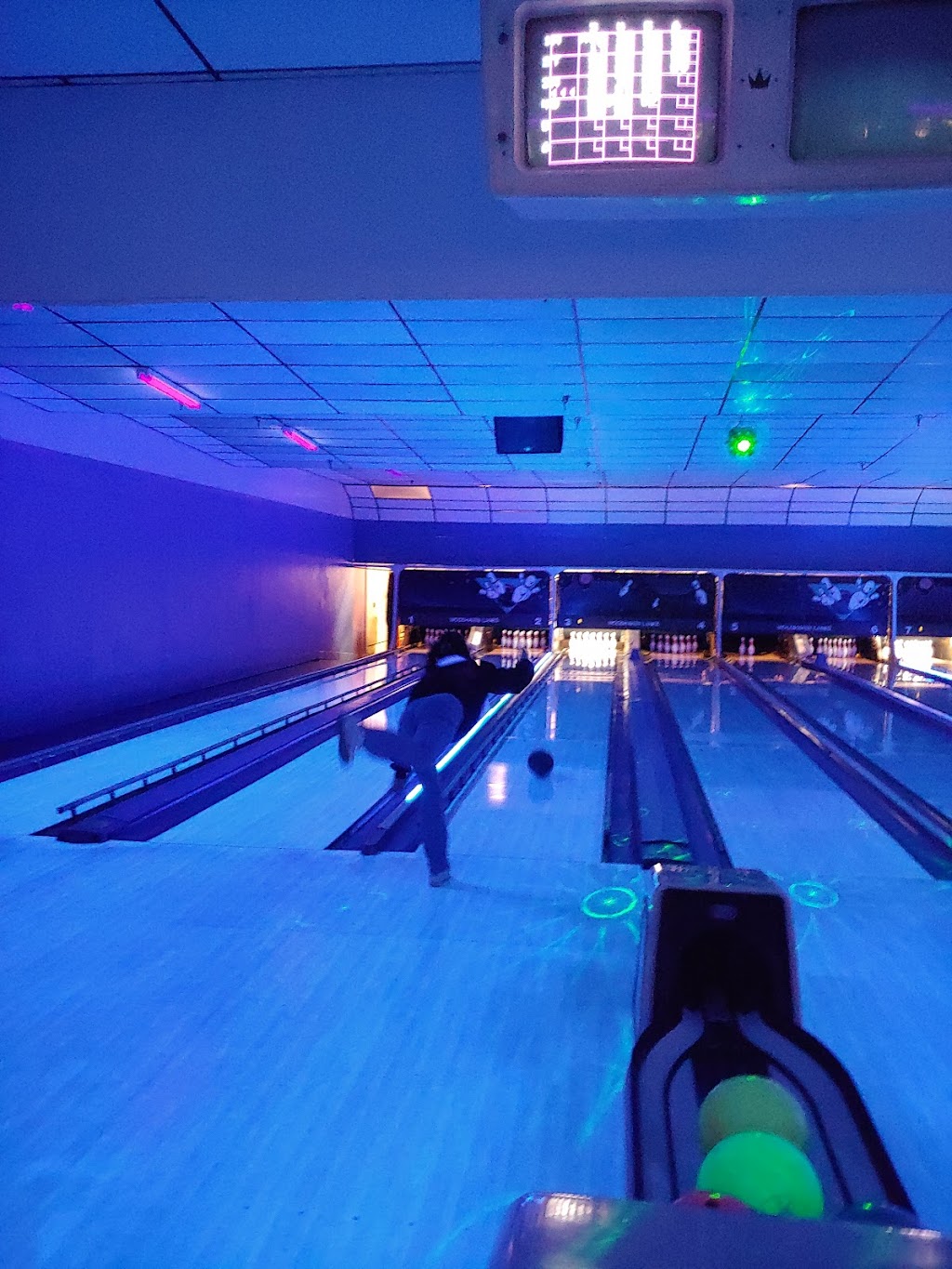 WOODHAVEN BOWL-A-RAMA | 20000 Van Horn Rd, Woodhaven, MI 48183, USA | Phone: (734) 675-3554