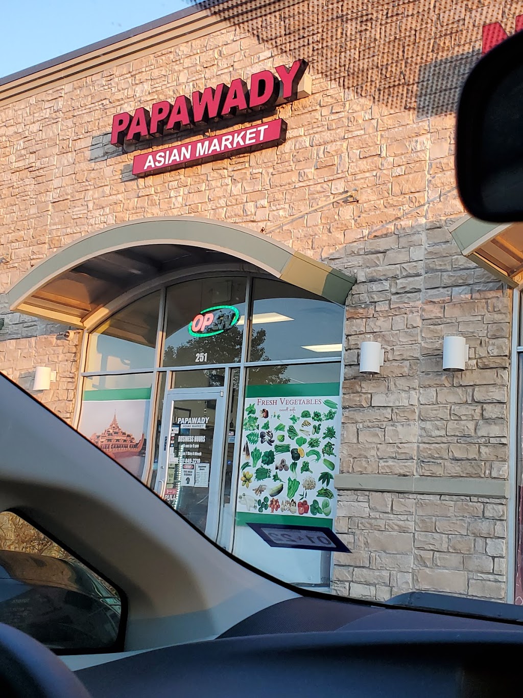 Papawady | 5000 Western Center Blvd, Fort Worth, TX 76137, USA | Phone: (817) 849-2210