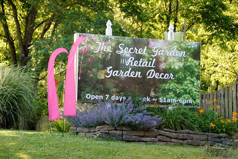 The Secret Garden of Waynesville | 4107 E, OH-73, Waynesville, OH 45068, USA | Phone: (513) 897-5505