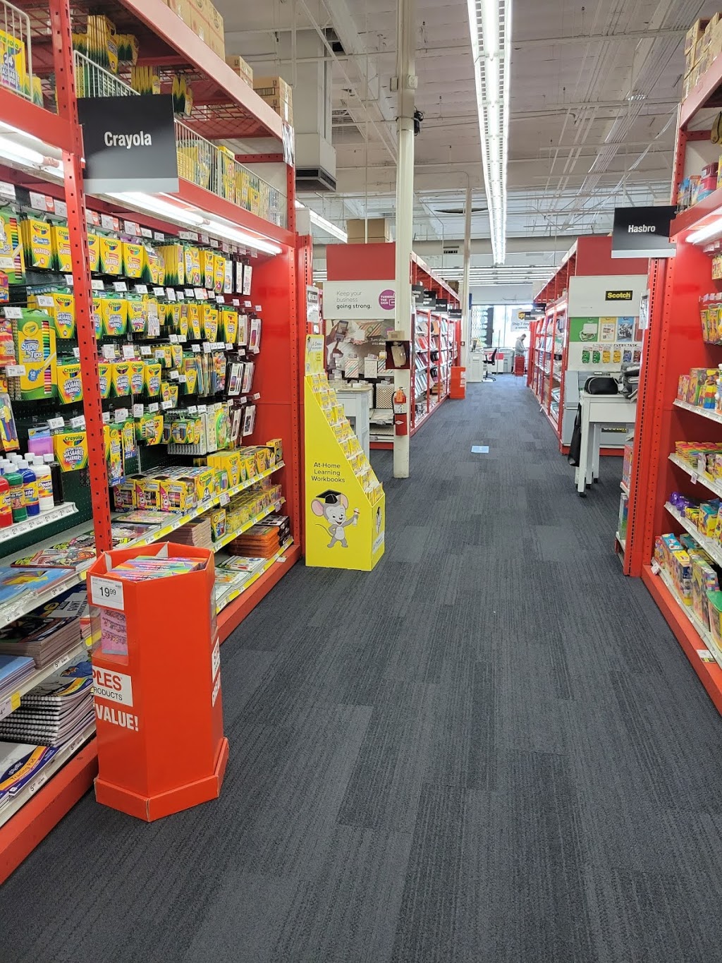 Staples | 7131 Yorktown Ave, Huntington Beach, CA 92648, USA | Phone: (714) 374-6725