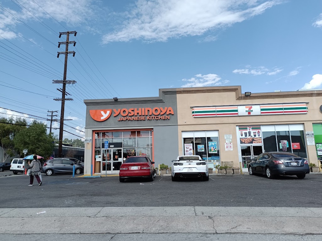 Yoshinoya San Fernando & Fletcher | 3081 N San Fernando Rd, Los Angeles, CA 90065, USA | Phone: (323) 258-4142