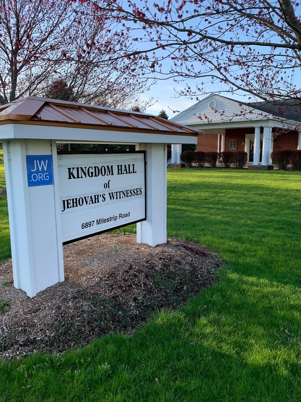 Kingdom Hall of Jehovahs Witnesses | 6897 Milestrip Rd, Orchard Park, NY 14127, USA | Phone: (716) 667-7090