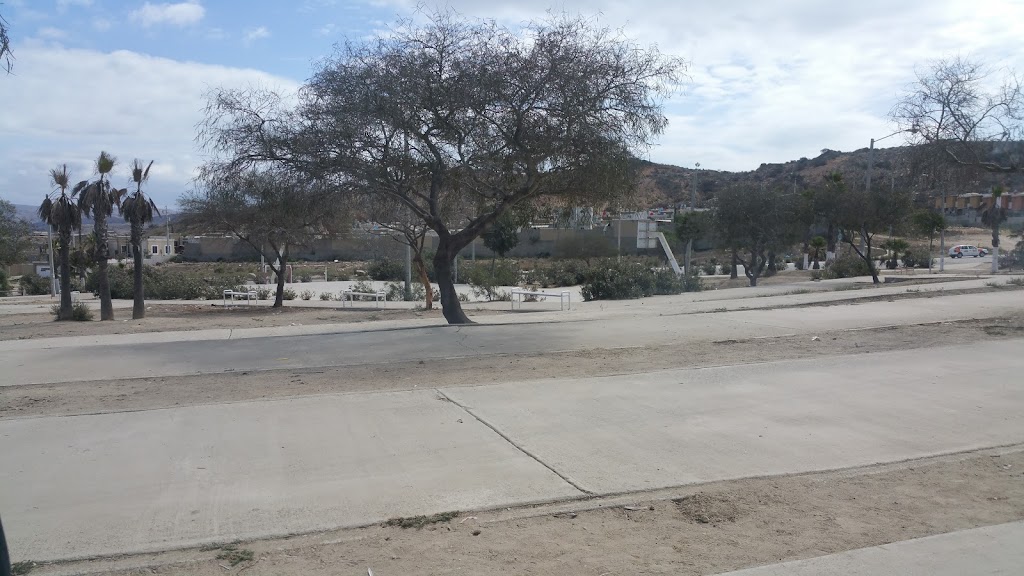 Ke Kasas Park | Boulevard Tercer Ayuntamiento, Los Valles, 22164 B.C., Mexico | Phone: 664 329 1432