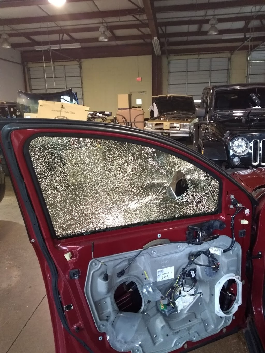 Auto Glass Leaders | 1835 Candler Rd, Decatur, GA 30032, USA | Phone: (678) 695-3003