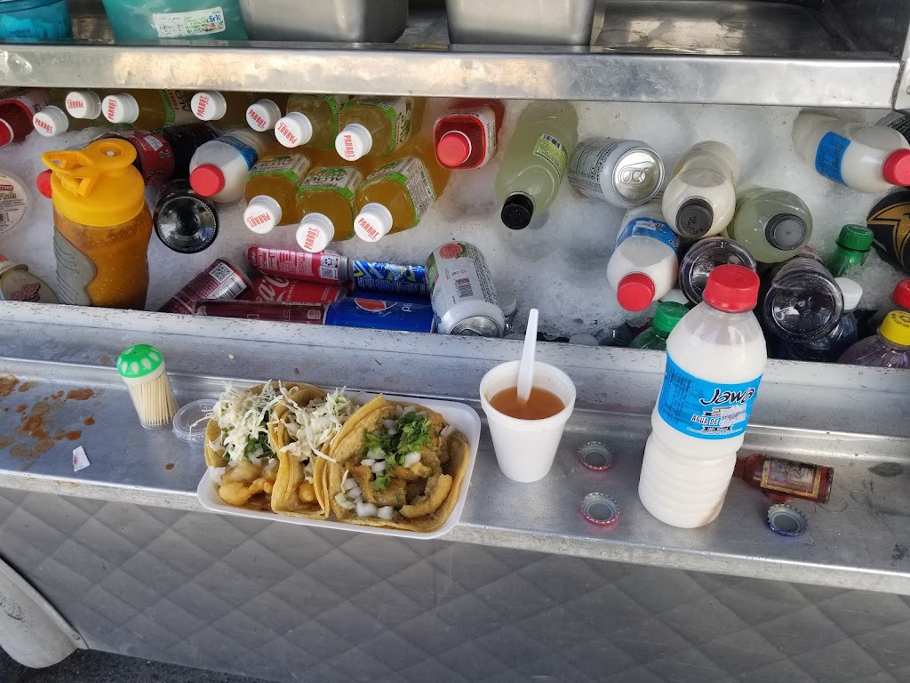 Shellys Deli | 1389-1410 Piper Ranch Rd, San Diego, CA 92154, USA | Phone: (619) 550-6516