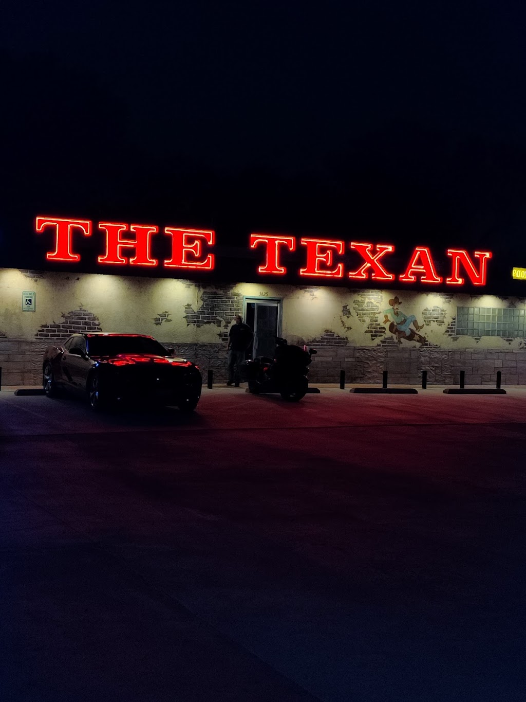 The Texan | 3625 S Staples St, Corpus Christi, TX 78411, USA | Phone: (361) 444-5522