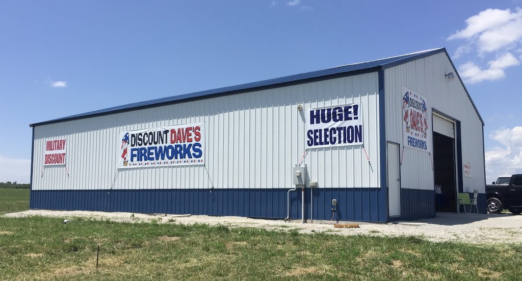 Disount Daves Fireworks | 11410 State Rte 92, Kearney, MO 64060, USA | Phone: (816) 694-4552