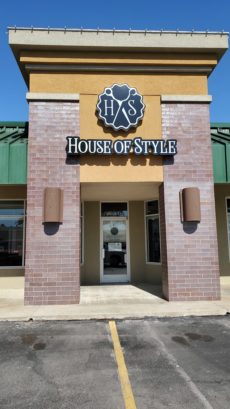 House of Style Hair Salon | 10026 S Mingo Rd suite d, Tulsa, OK 74133, USA | Phone: (918) 250-6567