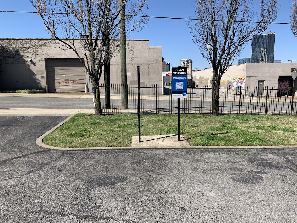 Premier Parking Tuck Hinton Lot | 410 Elm St, Nashville, TN 37203, USA | Phone: (615) 238-2250