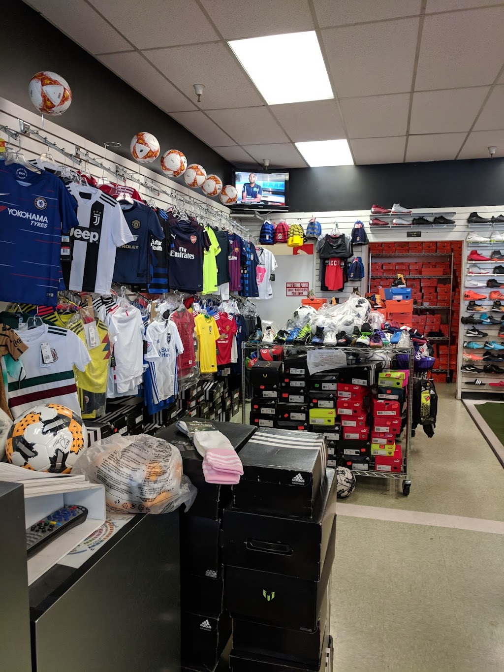 Soccerkraze | 797 W Hamilton Ave, Campbell, CA 95008 | Phone: (408) 871-1744