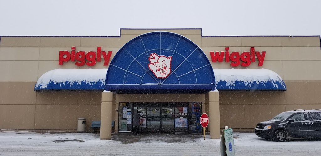 Piggly Wiggly | 725 8th St, Monroe, WI 53566, USA | Phone: (608) 325-5088