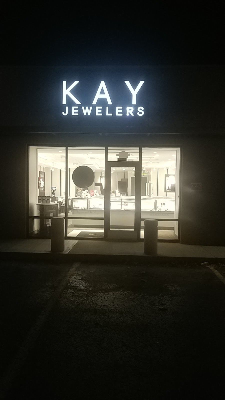 Kay Jewelers | 1107 S Main St Ste. 100, Bowling Green, OH 43402, USA | Phone: (419) 352-9920