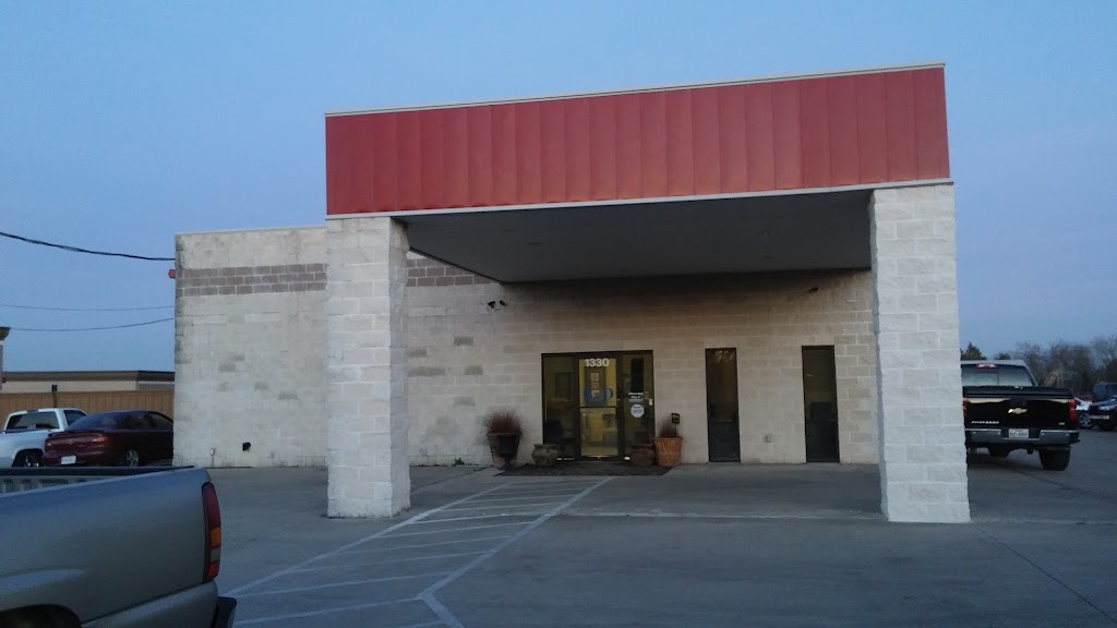 B & D Paint & Body | 1330 N Belt Line Rd, Mesquite, TX 75149, USA | Phone: (972) 289-3291