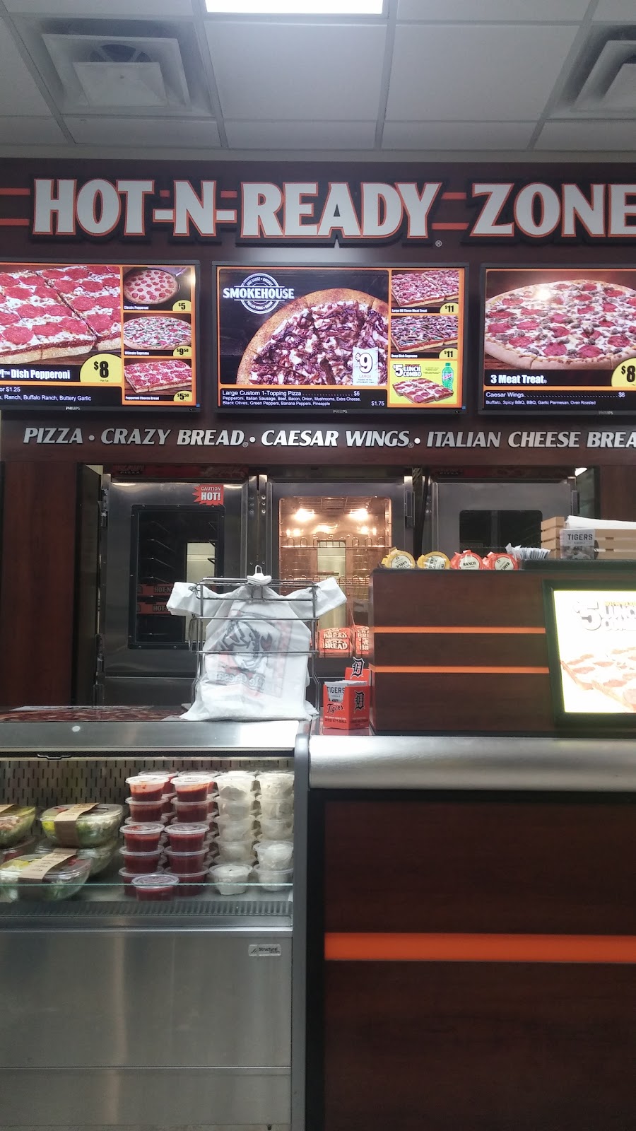 Little Caesars Pizza | 4706 W Walton Blvd, Waterford Twp, MI 48329, USA | Phone: (248) 673-6260