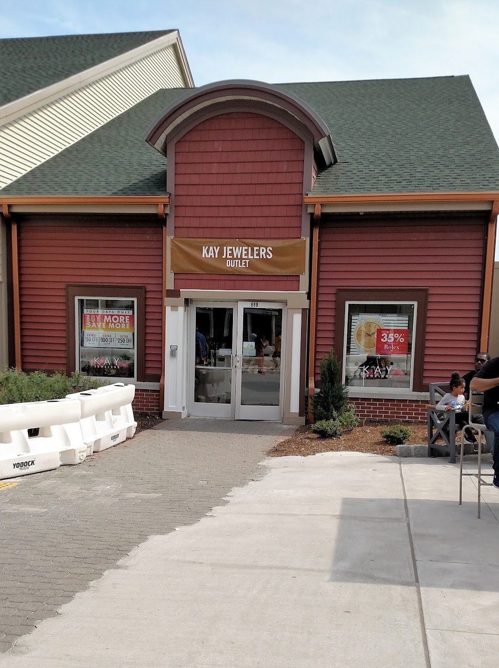 KAY Outlet | 889 Adirondcack Way, Central Valley, NY 10917, USA | Phone: (845) 928-3892