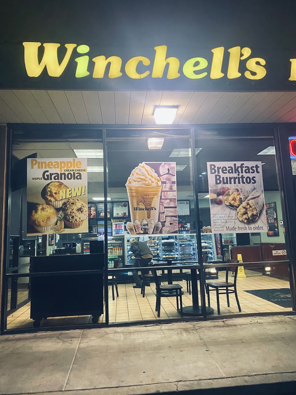 Winchells Donut House | 4580 E Tropicana Ave, Las Vegas, NV 89121, USA | Phone: (702) 456-7100