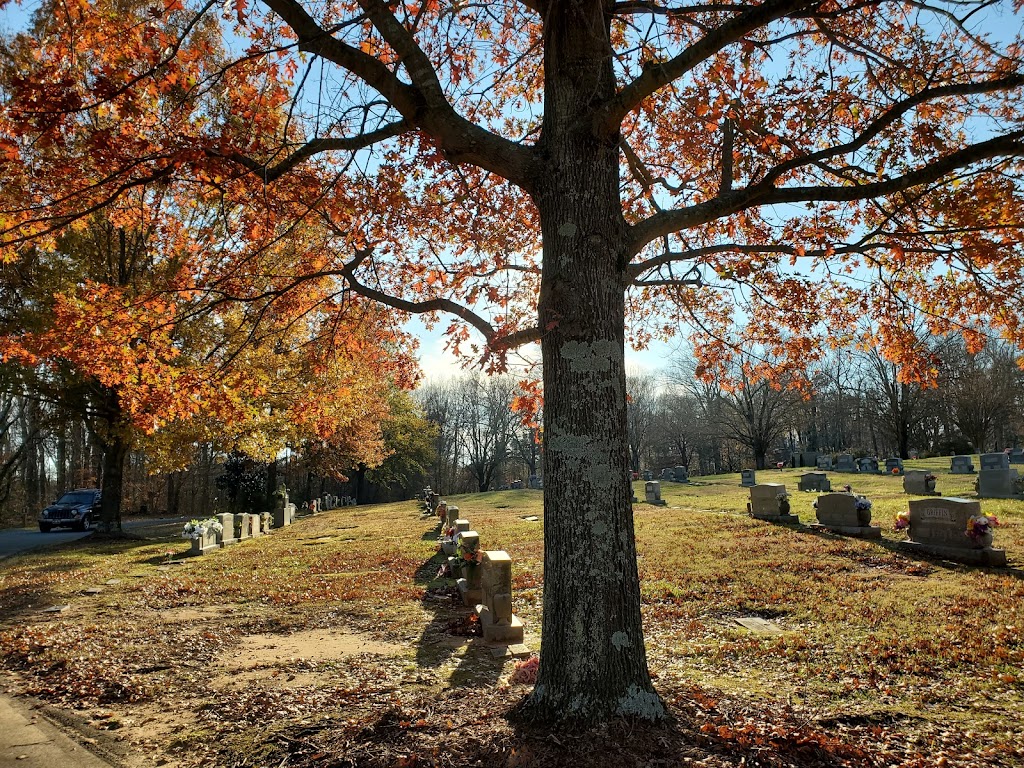 Evergreen Cemetery | 2124 New Walkertown Rd, Winston-Salem, NC 27101, USA | Phone: (336) 774-8878