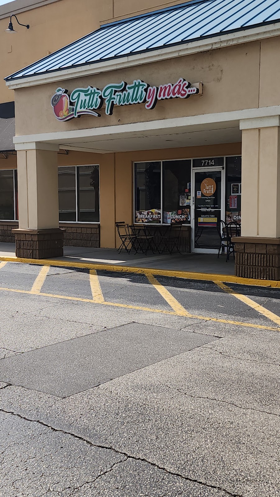 Tutti Frutti y Mas | 7714 University Blvd, Winter Park, FL 32792, USA | Phone: (689) 210-4687
