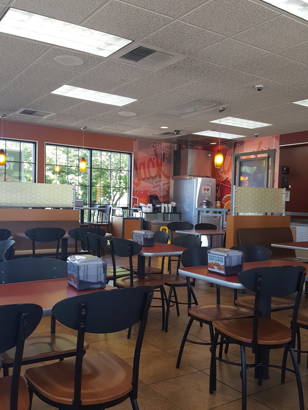 Jack in the Box | 605 I St, Reedley, CA 93654, USA | Phone: (559) 637-7178