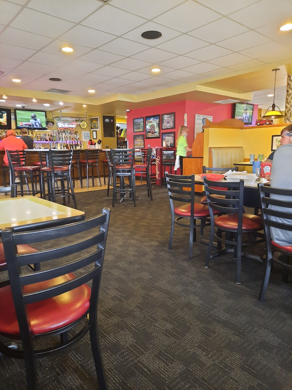 JPs Pizzeria & Grill | 15946 OH-170, Calcutta, OH 43920, USA | Phone: (330) 385-6747