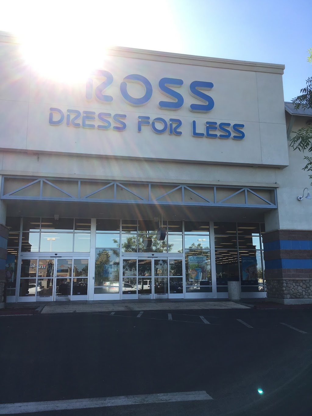 Ross Dress for Less | 3124 N Dinuba Blvd, Visalia, CA 93291, USA | Phone: (559) 625-5561