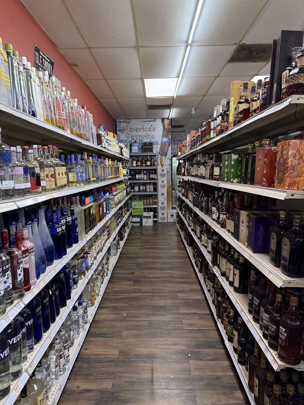 C&D Liquor Store | 2490 SE 58th Ave, Ocala, FL 34480, USA | Phone: (352) 624-3700
