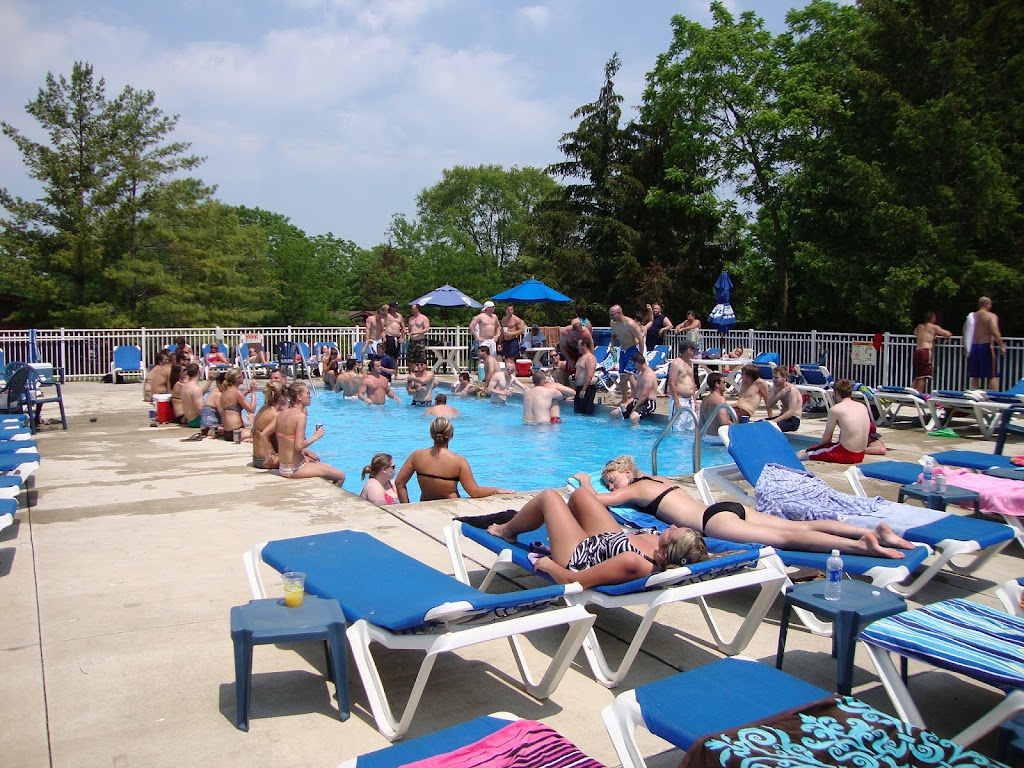 Island Club House 97 | 1631 Hazards Alley, Put-In-Bay, OH 43456, USA | Phone: (216) 898-9450