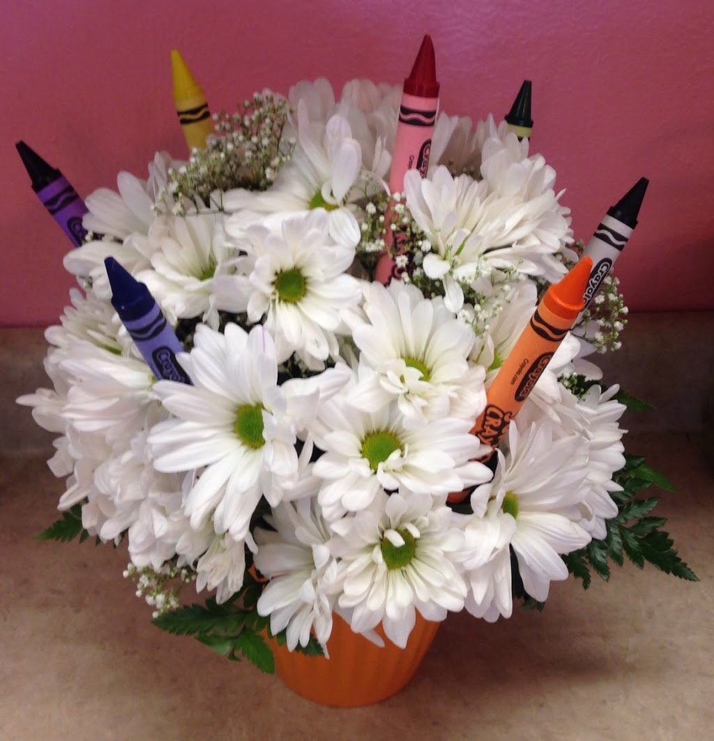 C & C Florists | 209 W Main St, Crowley, TX 76036 | Phone: (817) 297-3228