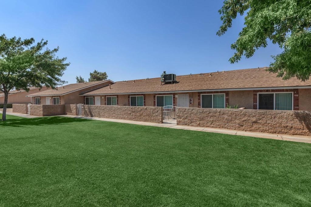 Desert View Apartments | 8948 E Ave, Hesperia, CA 92345, USA | Phone: (760) 949-2138