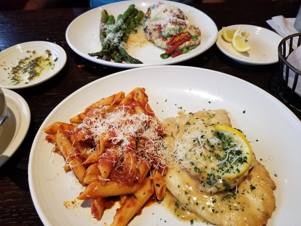 Carrabbas Italian Grill | 3530 Tyrone Blvd N, St. Petersburg, FL 33710 | Phone: (727) 384-1818