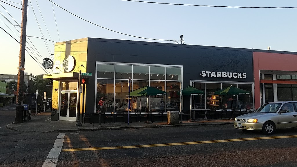 Starbucks | 7001 SE Milwaukie Ave, Portland, OR 97202, USA | Phone: (503) 230-9603