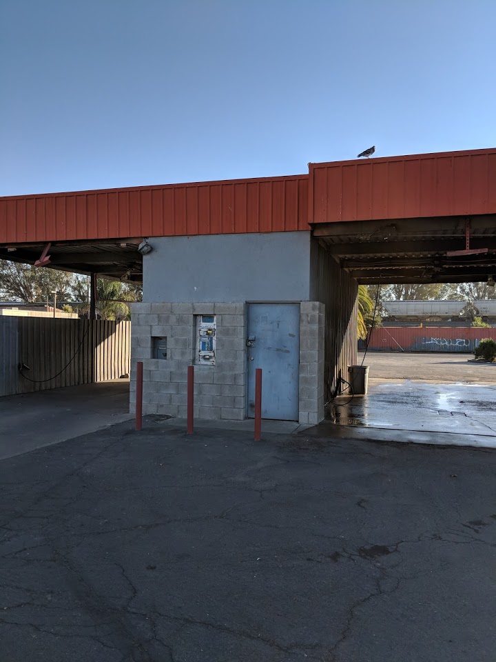 Car Wash on Folsom | 6661 Folsom Blvd, Sacramento, CA 95819, USA | Phone: (916) 886-6383