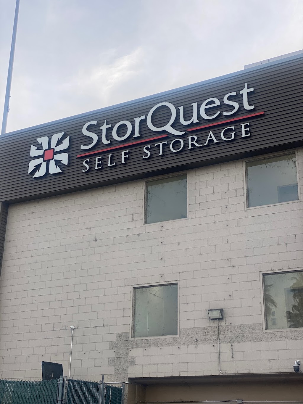 StorQuest Self Storage | 2222 N Figueroa St, Los Angeles, CA 90065, USA | Phone: (323) 714-0604