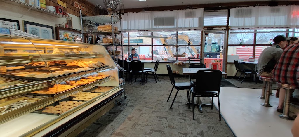 Laus Czech Bakery | 121 Main St W, New Prague, MN 56071, USA | Phone: (952) 758-3220