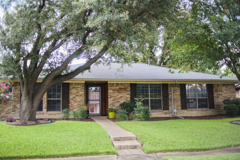 Perteet Living - Ebonie Perteet (Keller Williams Realty) | 1212 S Preston Rd, Celina, TX 75009, USA | Phone: (512) 413-9509