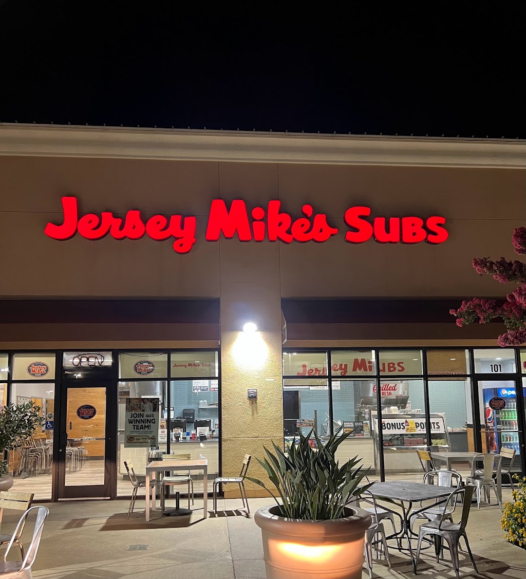 Jersey Mikes Subs | 6709 N Riverside Dr Suite 101, Fresno, CA 93722, USA | Phone: (559) 275-5300